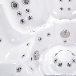 Гидромассажный спа-бассейн Wellis Elbrus 230